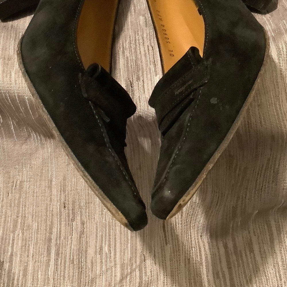 Ferragamo Black Suede Loafer Pumps Heels Sz 8 - Picture 8 of 14